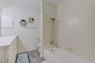 6343 Briar Rose Dr, Houston, TX 77057 - Photo 30
