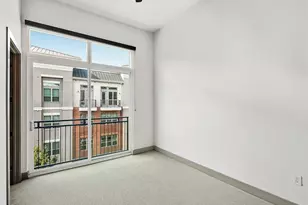 170 Malone St, Houston, TX 77007 - Photo 2