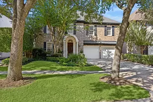 3828 Marquette St, West University Place, TX 77005 - Photo 2