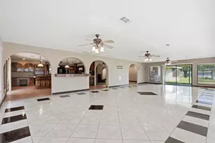 5902 McCullough St, Baytown, TX 77521 - Photo 10