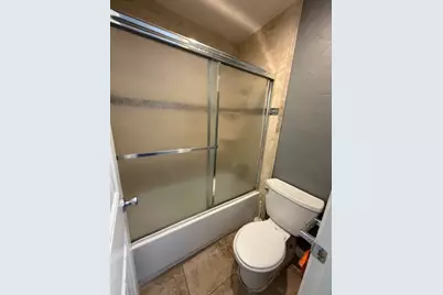 7200 Clarewood #702, Houston, TX 77036 - Photo 8