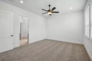 18074 Brennie Bird Ln, Conroe, TX 77302 - Photo 24