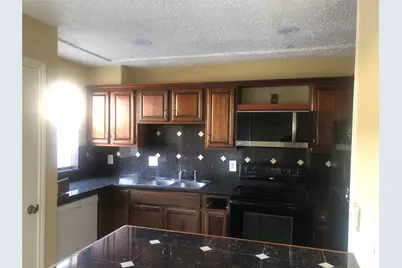 9308 Westwood Village Drive #21, Houston, TX 77036 - Photo 4