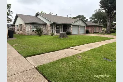 6235 Leaf Arbor Drive, Houston, TX 77092 - Photo 2