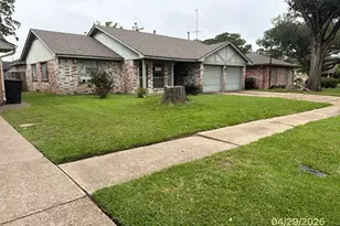 6235 Leaf Arbor Dr, Houston, TX 77092 - Photo 2