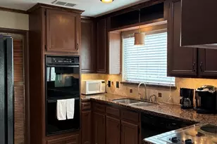 8810 Covent Garden St, Houston, TX 77031 - Photo 12