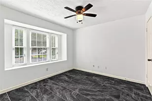 2122 Courtshire Ln, Sugar Land, TX 77478 - Photo 14