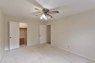 19518 Alinawood Dr, Humble, TX 77346 - Photo 36