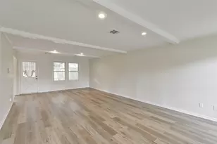 19518 Alinawood Dr, Humble, TX 77346 - Photo 6