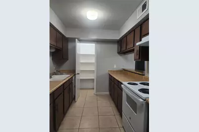 4034 Belle Park Drive #4034, Houston, TX 77072 - Photo 4