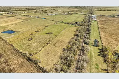 1207 County Road 615, Dayton, TX 77535 - Photo 4