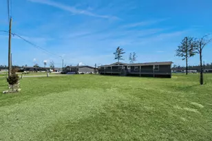 18292 Bellfounder Dr, Conroe, TX 77306 - Photo 2