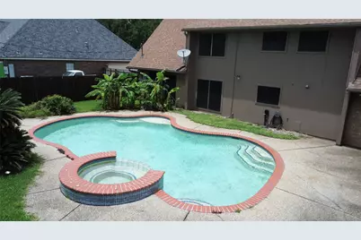 5101 Arrowhead Drive, Baytown, TX 77521 - Photo 1