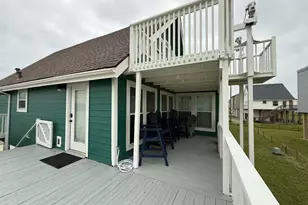 21319 Gulf Dr, Galveston, TX 77554 - Photo 24