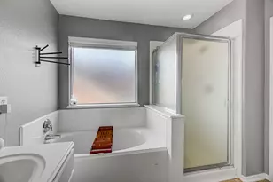 18419 Fir Hollow Cir, Humble, TX 77346 - Photo 16