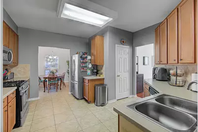 18419 Fir Hollow Circle, Humble, TX 77346 - Photo 4