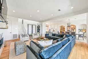 19319 Shores Dr, Galveston, TX 77554 - Photo 4