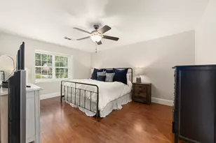 12514 Hazelwood Ln, Houston, TX 77077 - Photo 16