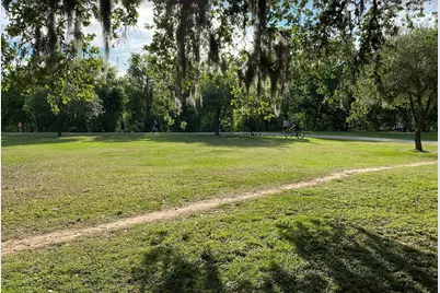 12514 Hazelwood Lane, Houston, TX 77077 - Photo 38