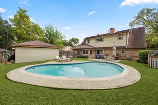 12514 Hazelwood Ln, Houston, TX 77077 - Photo 34