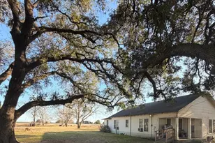 7615 Avenue J, Beasley, TX 77417 - Photo 2