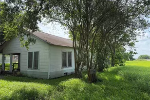 7615 Avenue J, Beasley, TX 77417 - Photo 4