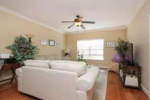 2203 Dorrington St, Houston, TX 77030 - Photo 4