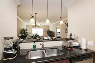 2203 Dorrington St, Houston, TX 77030 - Photo 10