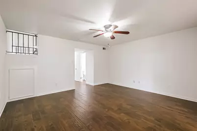 5005 Georgi Lane #137, Houston, TX 77092 - Photo 4