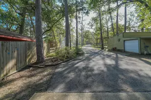 96 N Lakeside Dr, Huntsville, TX 77320 - Photo 42