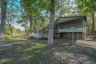 96 N Lakeside Dr, Huntsville, TX 77320 - Photo 46