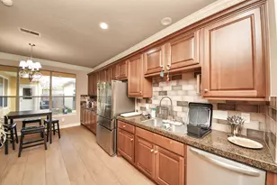 14454 Summerleaf Ln, Houston, TX 77077 - Photo 12