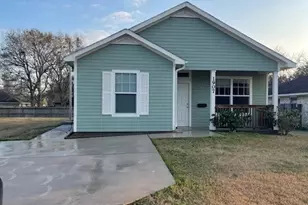 1907 Bogatto St, La Marque, TX 77568 - Photo 2