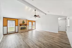 320 Creek Bend Dr, League City, TX 77573 - Photo 12