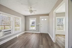 1115 Bigelow St, Houston, TX 77009 - Photo 2