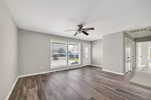 4106 White St, Bacliff, TX 77518 - Photo 2