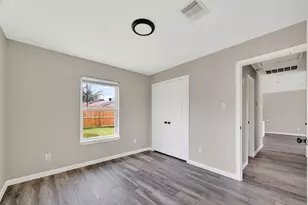 4106 White St, Bacliff, TX 77518 - Photo 12