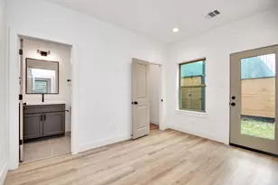 2313 Eagle St, Houston, TX 77004 - Photo 4