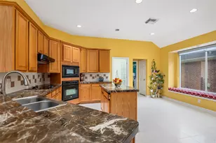 20919 Heather Grove Ct, Humble, TX 77346 - Photo 6