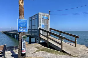 4127 Fort Bend Dr, Galveston, TX 77554 - Photo 36