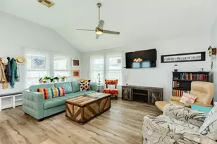 4127 Fort Bend Dr, Galveston, TX 77554 - Photo 14