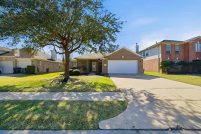 3116 Creek Bank Lane, Pearland, TX 77581 - Photo 4