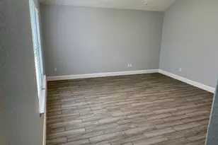 3116 Creek Bank Ln, Pearland, TX 77581 - Photo 10