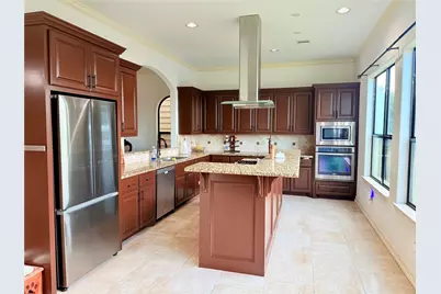 11206 Mattina Drive, Houston, TX 77042 - Photo 10