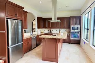 11206 Mattina Dr, Houston, TX 77042 - Photo 10