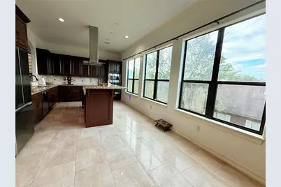 11206 Mattina Drive, Houston, TX 77042 - Photo 8