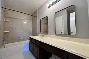 919 N Oak Dr, Houston, TX 77073 - Photo 16