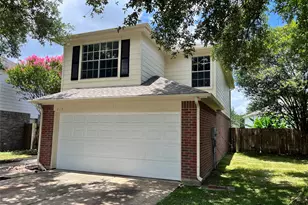 919 N Oak Dr, Houston, TX 77073 - Photo 2