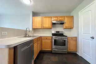 919 N Oak Dr, Houston, TX 77073 - Photo 10