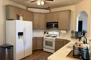 2216 Highpoint Meadow, Conroe, TX 77304 - Photo 10